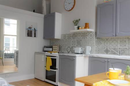 Striking Seaside One Bed Balcony Flat In Brighton Apartamento Exterior foto